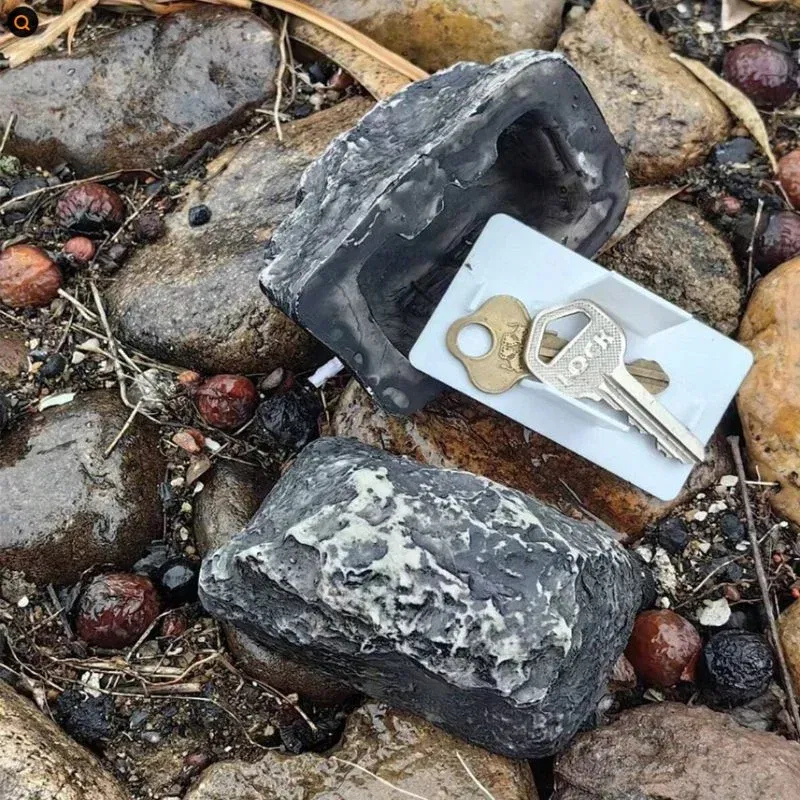 Cele mai noi - Piatra cu ascunzatoare pentru chei