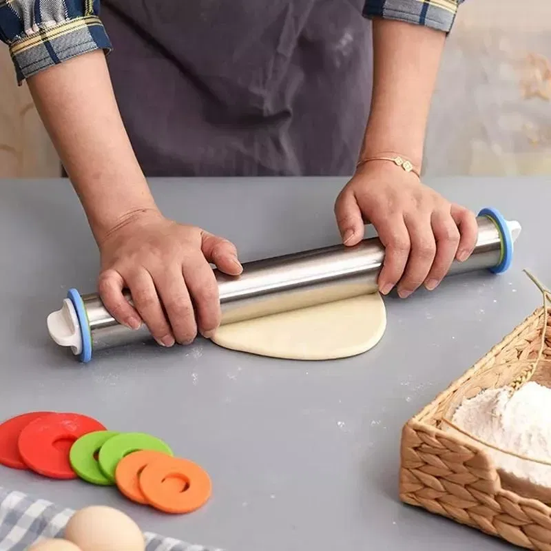 Plansa de aluat cu sucitor reglabil Set cadou Bucatareala [7]