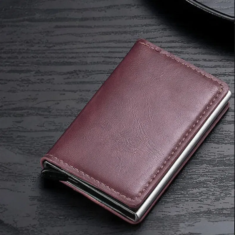 Cadouri pentru Iubit - Portofel Antifrauda Compact Maro