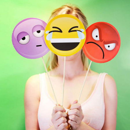 Petrecere - Propsuri Emoji pentru Selfie