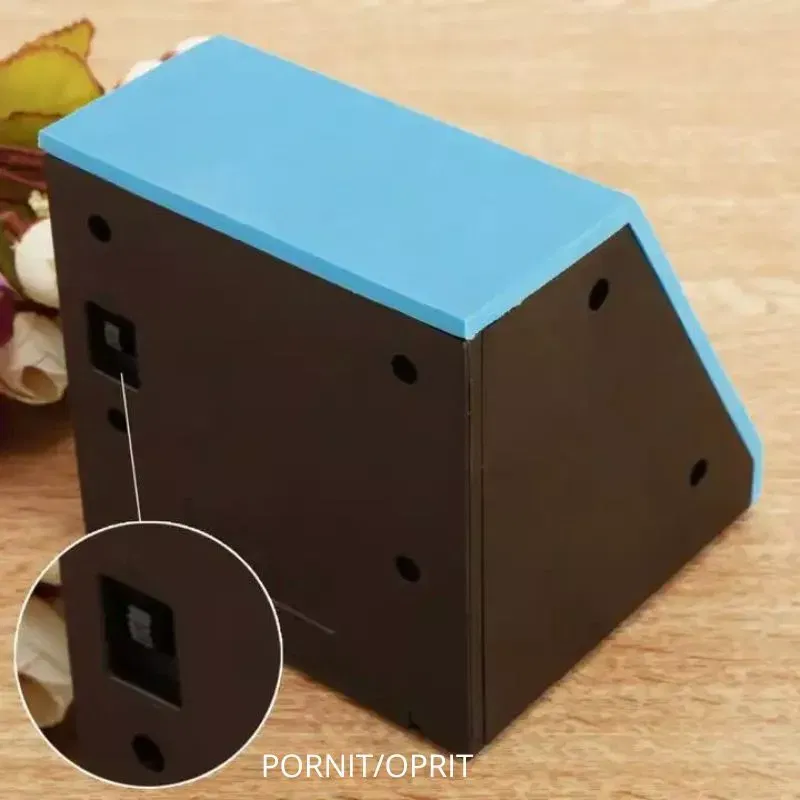 Pusculita trasnita Foame de bani [4]