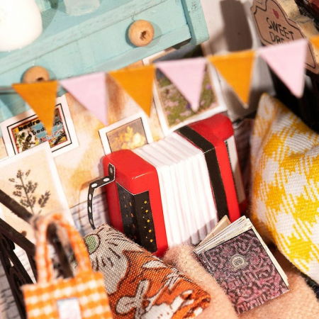 Puzzle 3D Casuta DIY, Vise frumoase (Dormitor), Rolife [1]