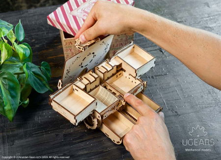 Puzzle 3D Cutie antica de bijuterii Ugears [7]