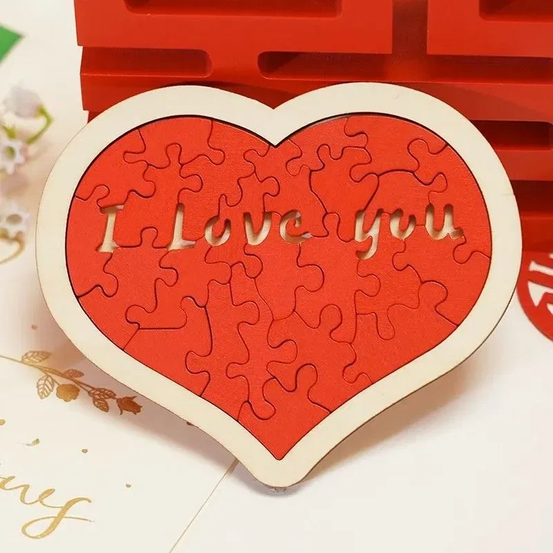 Cadouri pentru Iubita - Puzzle 3D din lemn Inimioara