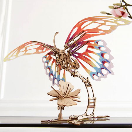 Pentru Copilul din tine - Puzzle 3D Fluture mecanic Ugears