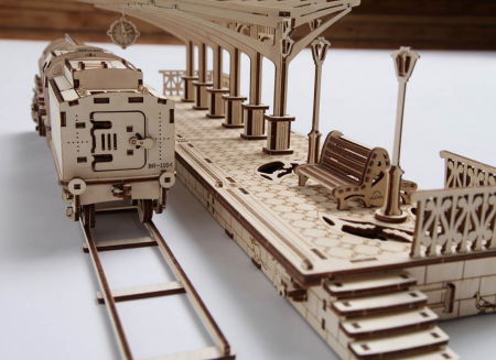 Puzzle 3D Gara din Lemn Ugears [6]