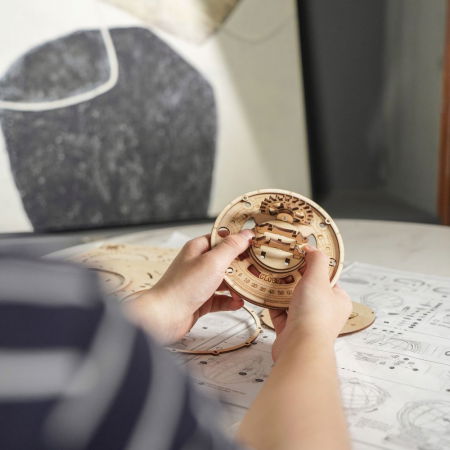 Puzzle 3D Glob Pamantesc Iluminat, Lemn, Robotime [4]