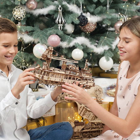 Puzzle 3D Nava de cercetare din lemn Ugears [8]