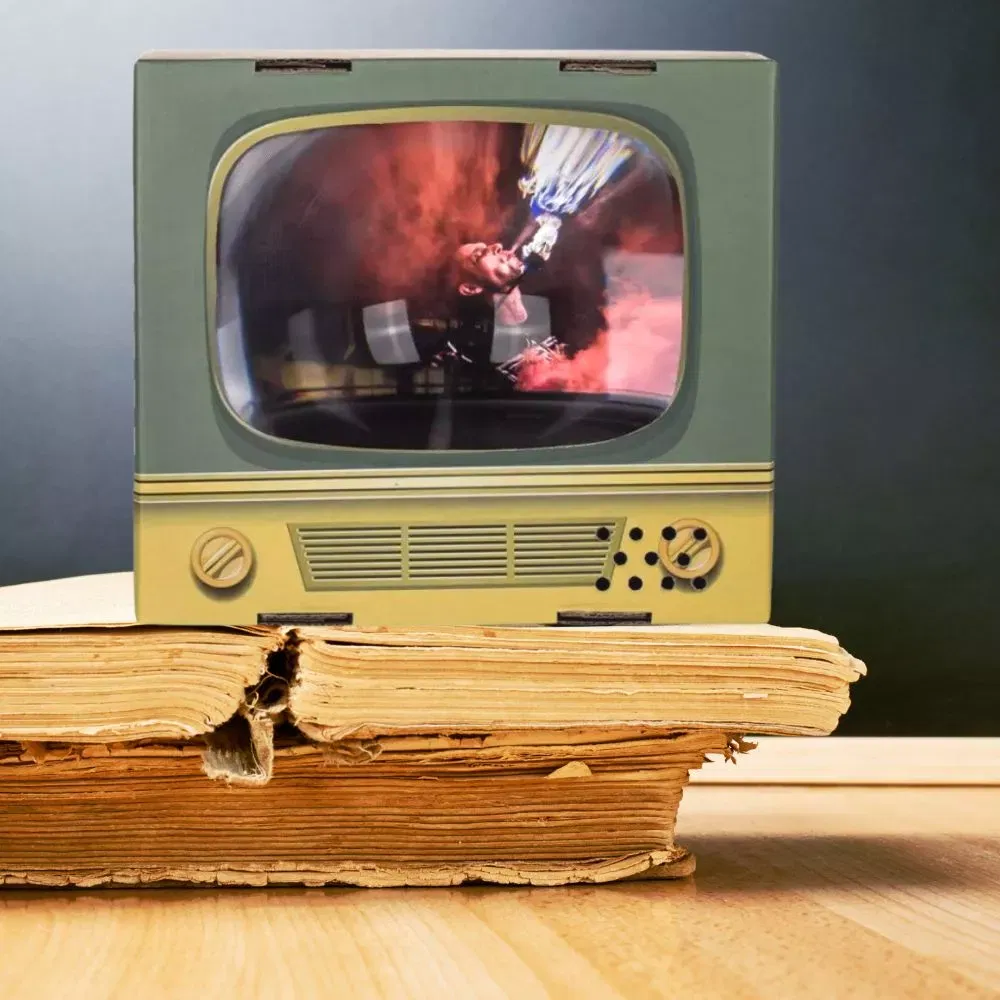 Retro TV Amplificator ecran telefon [0]