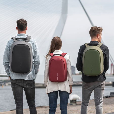 Rucsac antifurt Bobby Hero Small [4]