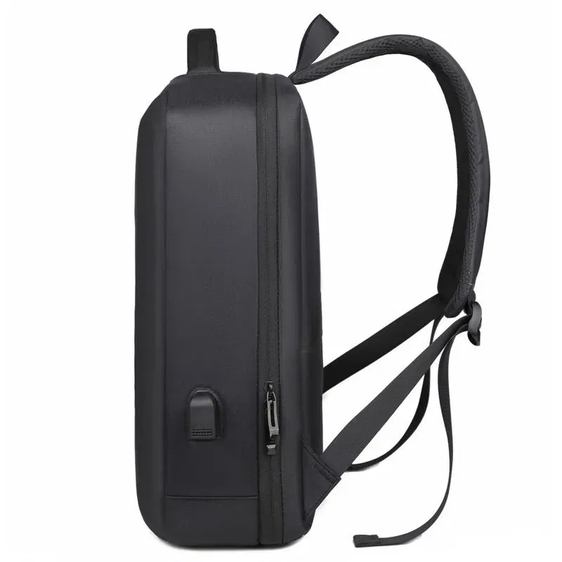 Rucsac Negru pentru Laptop cu Port USB [7]