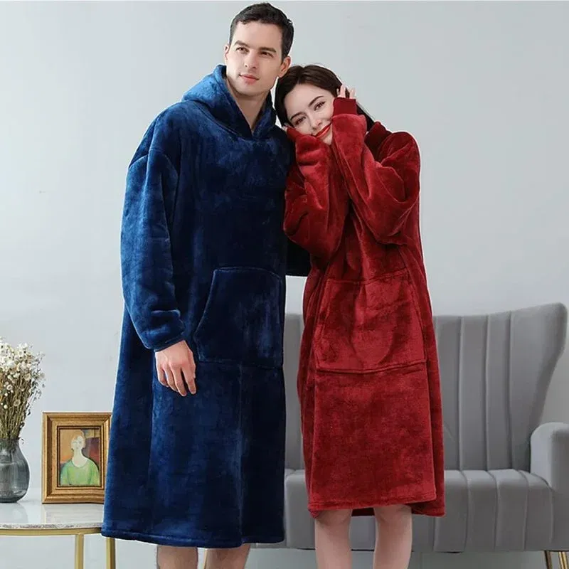 SET 2 Paturi cu maneci si gluga pentru Cupluri, Rosu si Albastru, 135 cm [0]