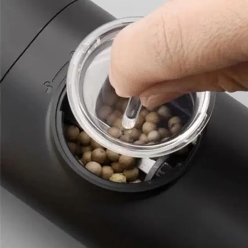 Set 2 rasnite electrice pentru sare si piper [4]