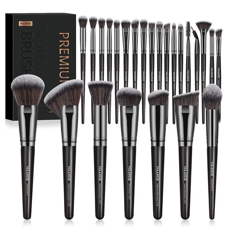 Cadouri Colega Birou - Set 25 pensule machiaj, Feel Gorgeous