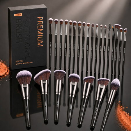 Cadouri pentru Iubita - Set 25 pensule machiaj, Feel Gorgeous
