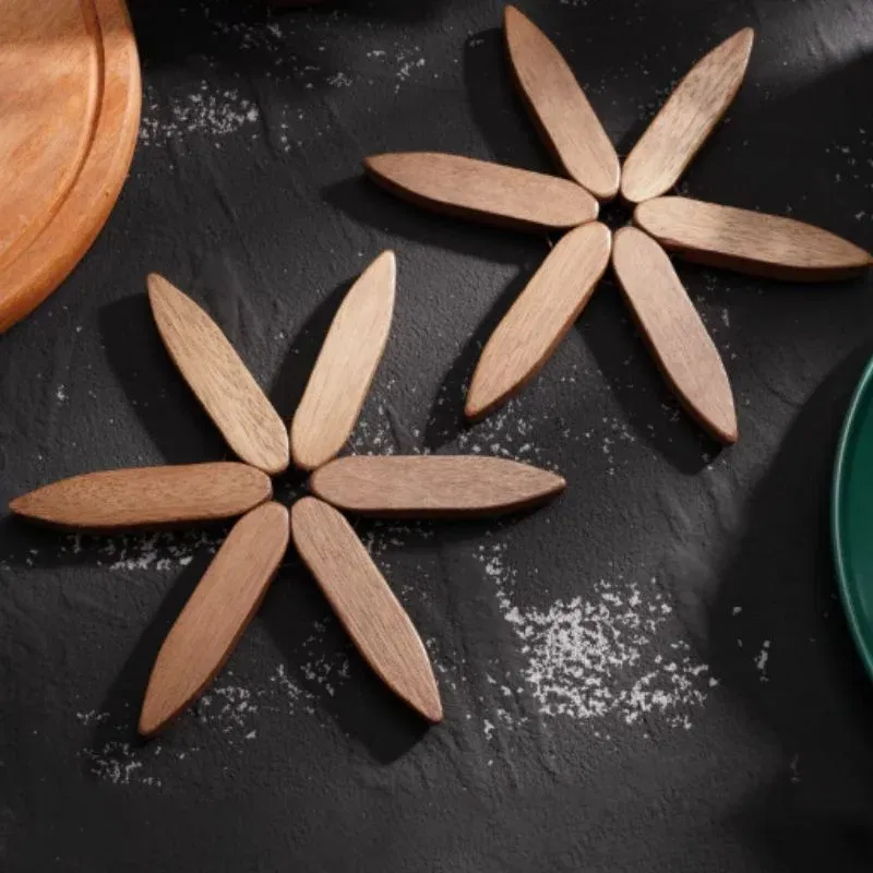 Set 3 suporturi din lemn pentru vase [2]