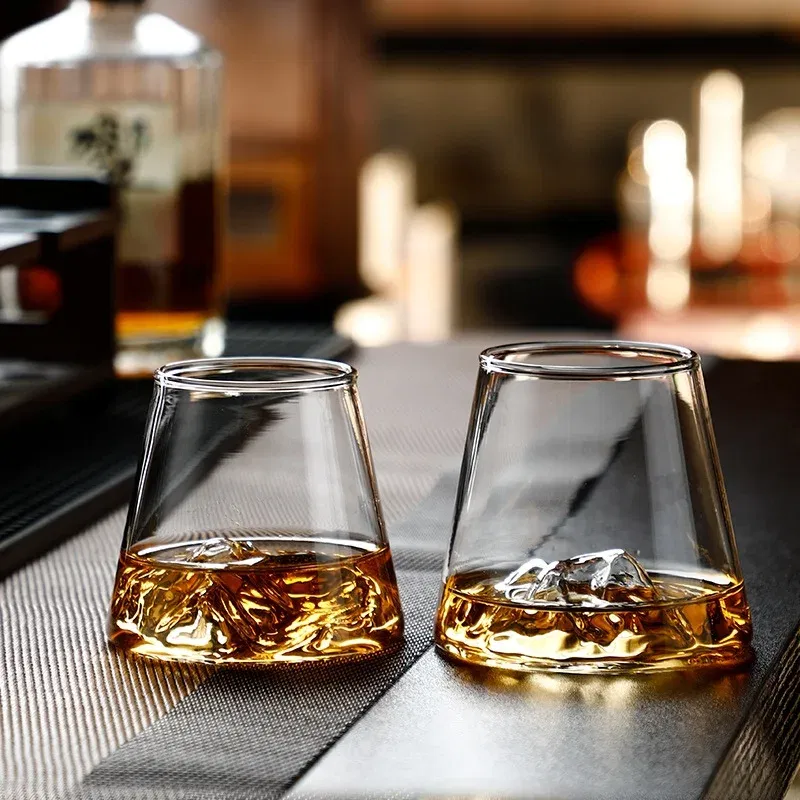 Set 4 pahare de bere cu munte, din sticla borosilicata 250ml, Varful Berarilor [1]