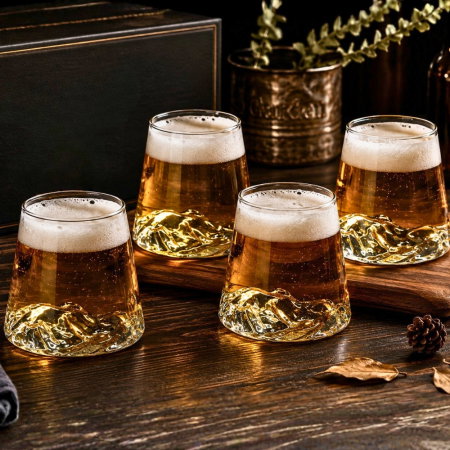 Cadouri pentru Iubit - Set 4 pahare de bere cu munte, din sticla borosilicata 250ml, Varful Berarilor
