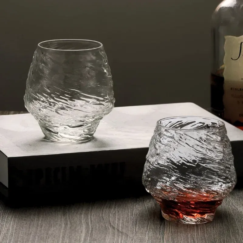 Cadouri de Craciun - Set 4 pahare whiskey Twisted