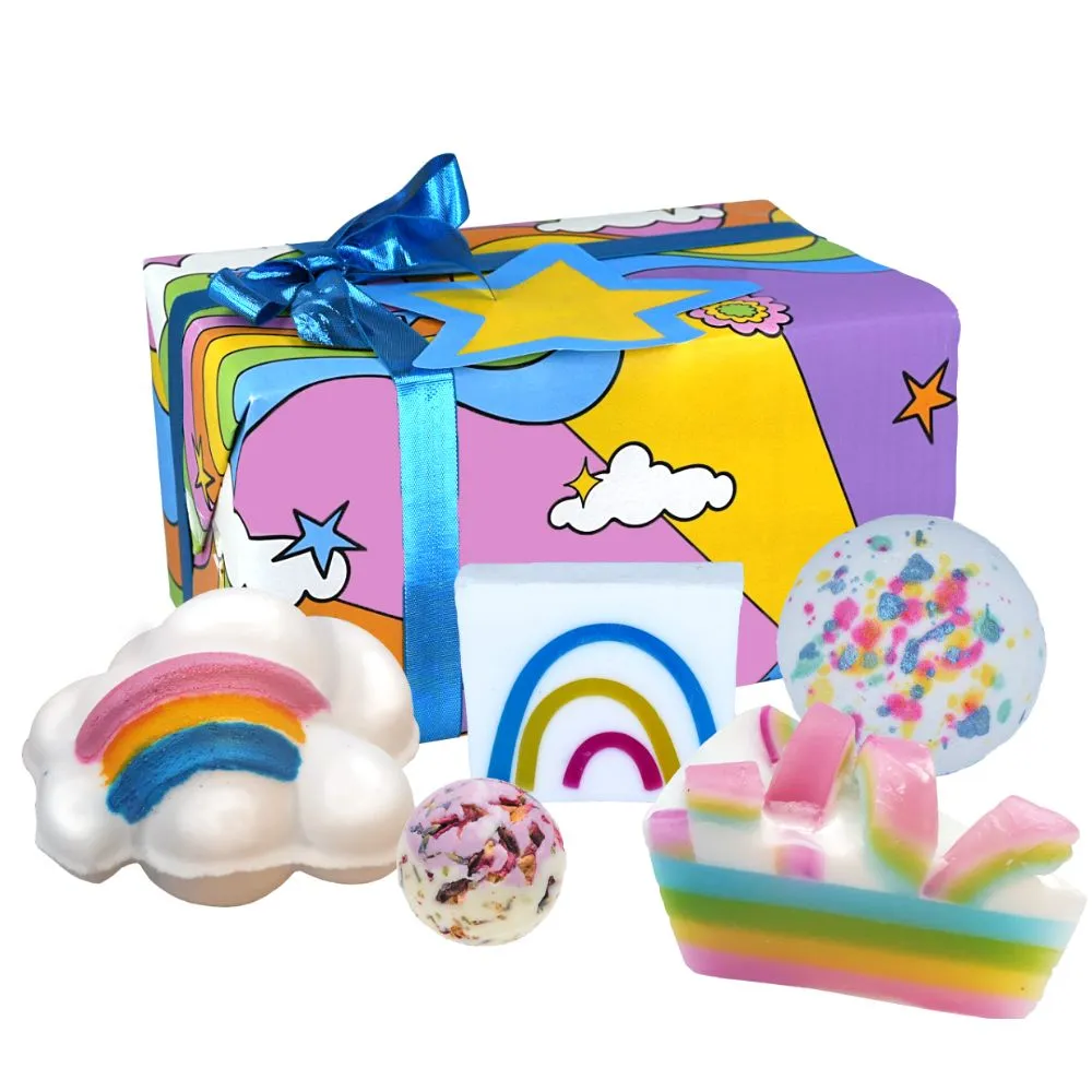 Cadouri pentru Iubita - Set cadou bombe de baie si sapun, Tinut de poveste, 5 pcs
