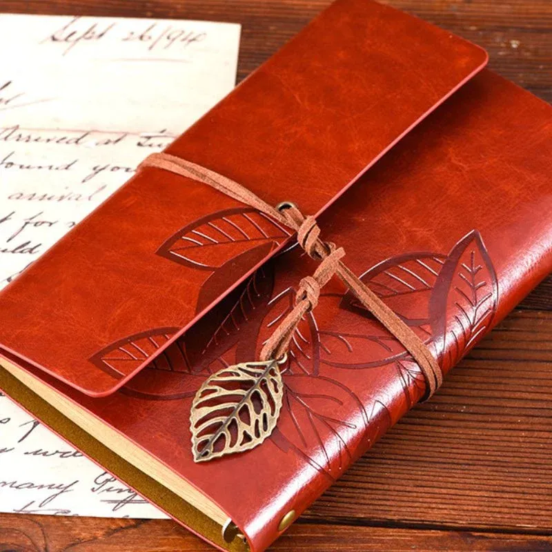 Set cadou Caligrafie Vintage cu Pana rosie, Jurnal si Suport pentru stilou, 9 piese [3]