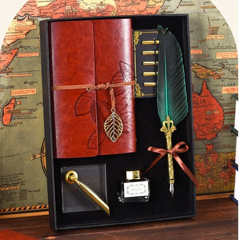 Set cadou Caligrafie Vintage cu Pana verde, Jurnal si Suport pentru stilou, 9 piese [4]