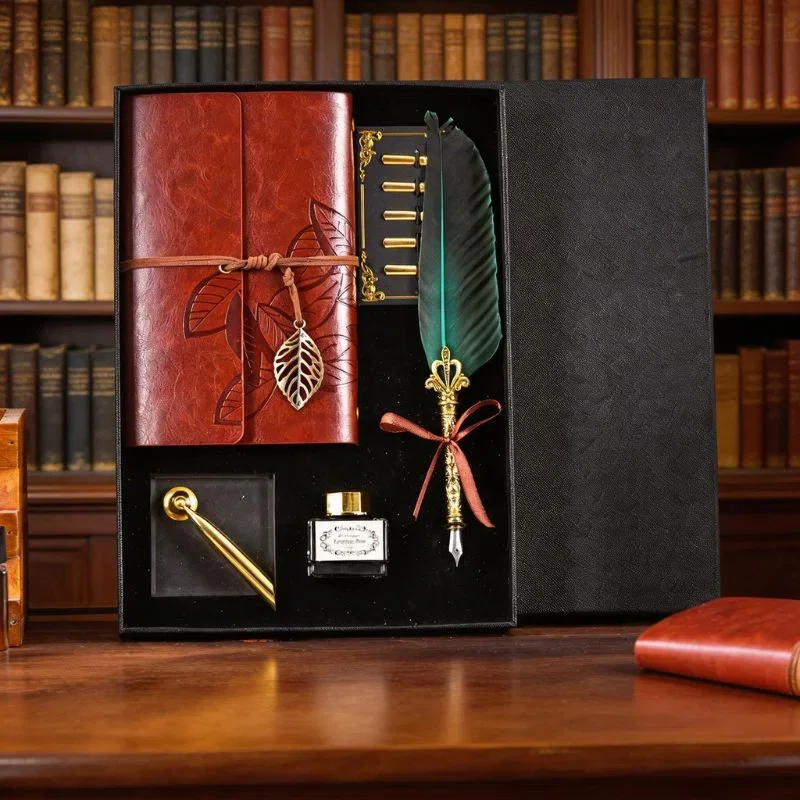 Cadouri - Set cadou Caligrafie Vintage cu Pana verde, Jurnal si Suport pentru stilou, 9 piese