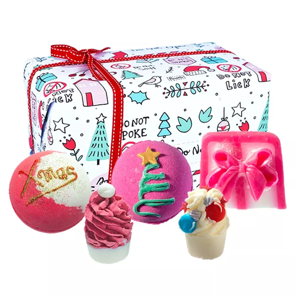 Cadouri pentru Iubita - Set cadou de Craciun cu bombe de baie si sapun, No Peeking, 5 pcs