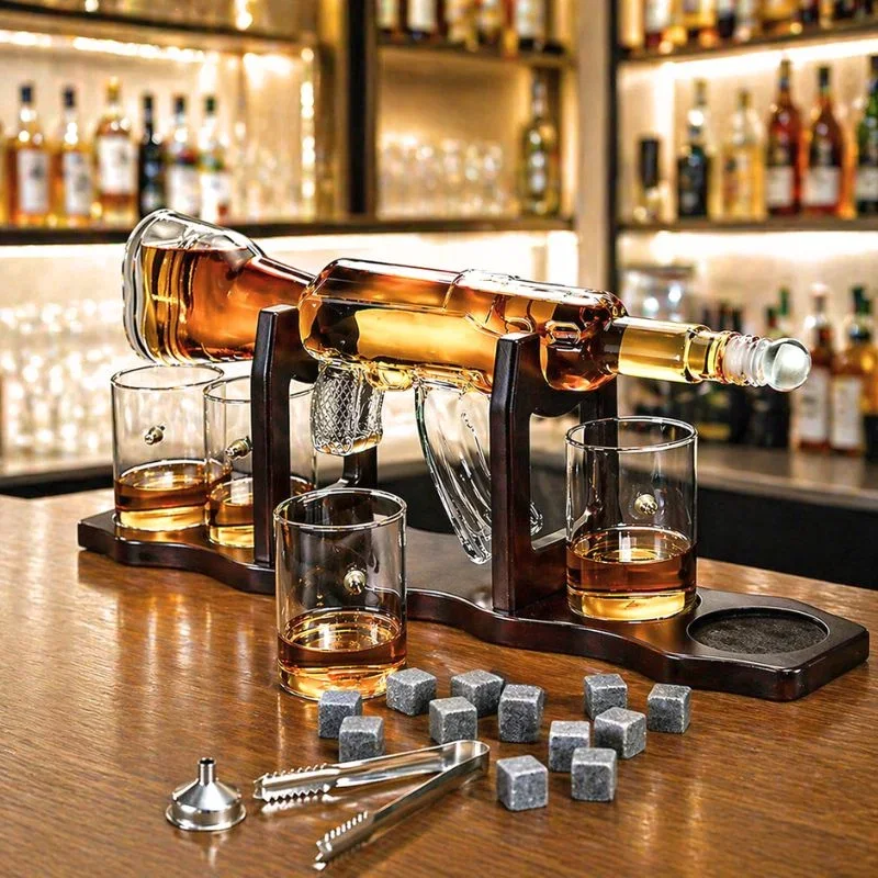 Cadouri pentru Sot - Set cadou Decantor Mitraliera AK47 si 4 pahare cu glont
