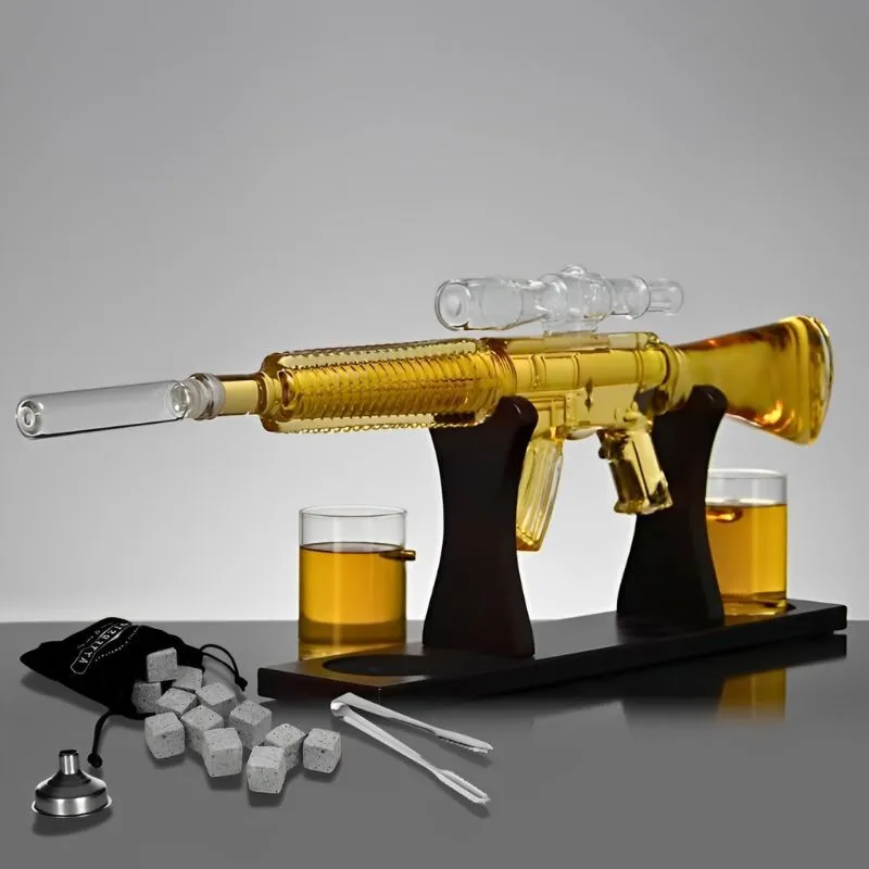 Cele mai noi - Set cadou decantor Mitraliera si 2 pahare cu glont