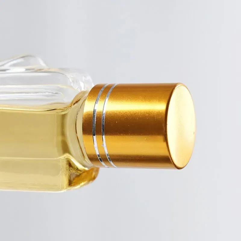 Set cadou decantor Pistol si 2 pahare cu glont [9]