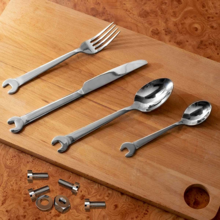 Set cadou tacamuri amuzante pentru reparaciosi [3]