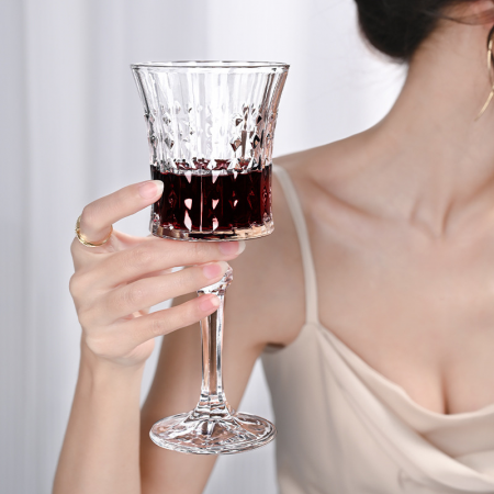 Set Decantor de bauturi Rotativ cu 2 pahare argintiu [13]