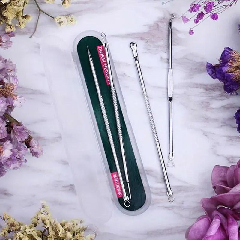 Cadouri pentru Iubita - Set instrumente pentru puncte negre si acnee