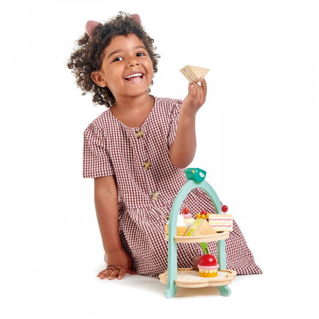 Set jucarii din lemn Stand cu prajiturele, Mini Chef, 9 piese [1]