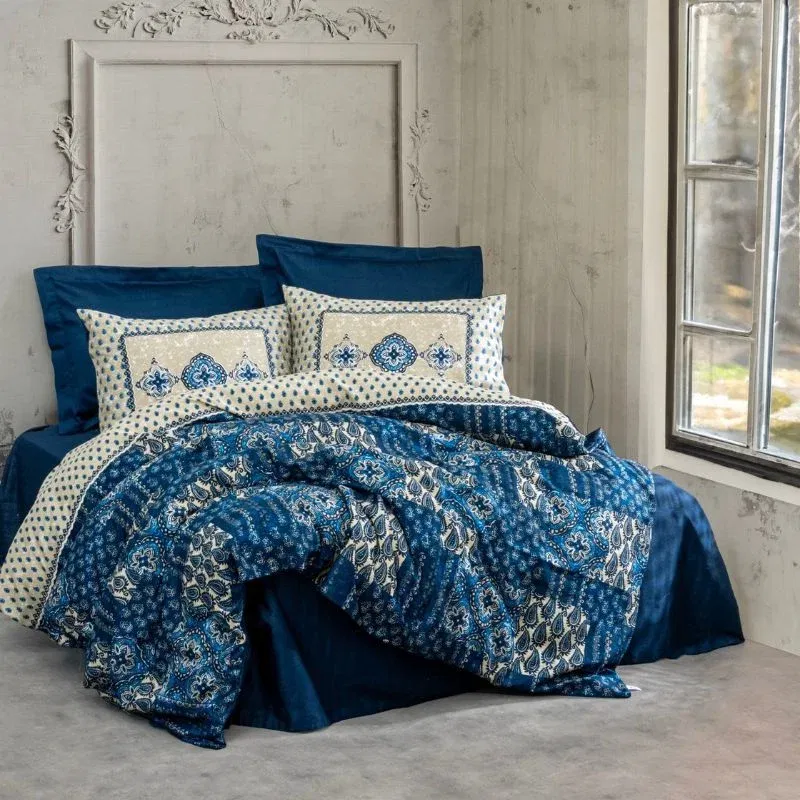 Set lenjerie de pat bumbac satinat 200x220 cm, stil sofisticat si rafinat [0]