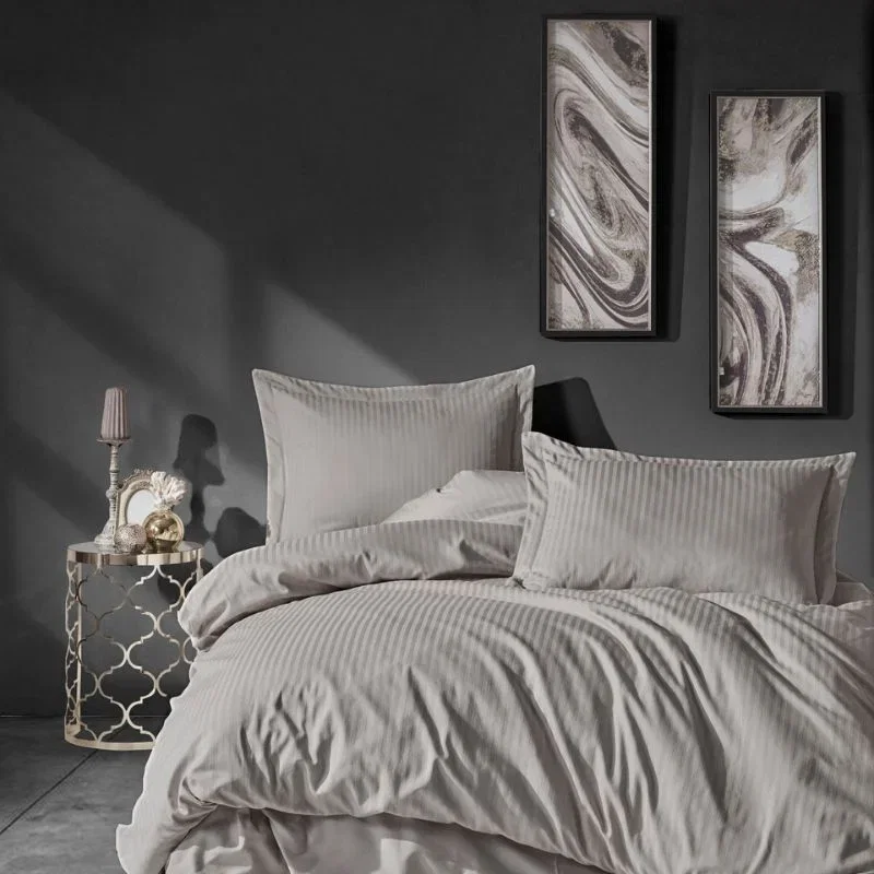 Cele mai noi - Set lenjerie de pat bumbac satinat bej 200x220 cm, model elegant si clasic