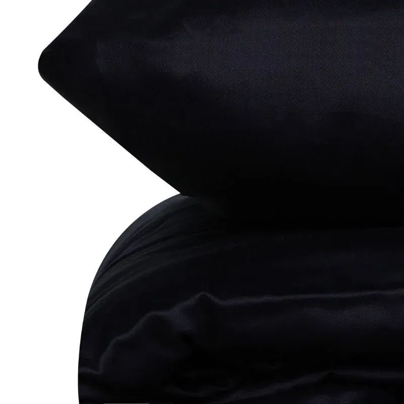 Set lenjerie satinata Elegant - Bleumarin, 200x220 cm, 4 fete de perna, cearsaf [1]