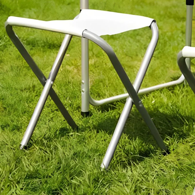 Set masa pliabila cu 4 scaune pentru camping [1]