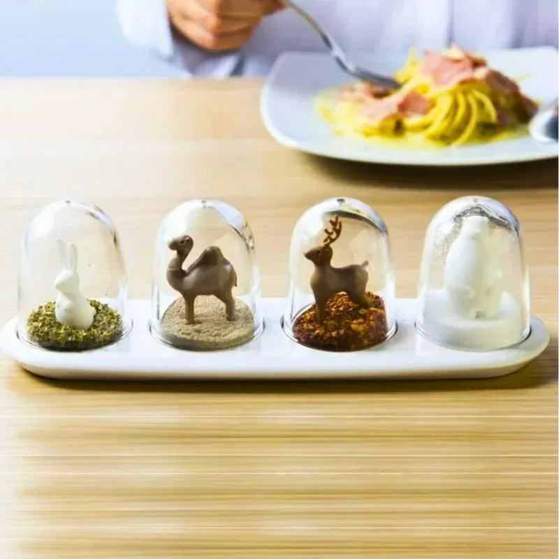 Cadouri pentru Iubita - Set recipiente condimente Animale de Poveste