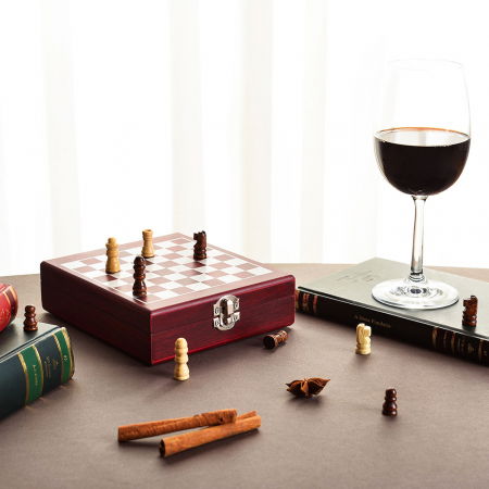 Set sah si accesorii vin Checkmate, Caseta rafinata [1]