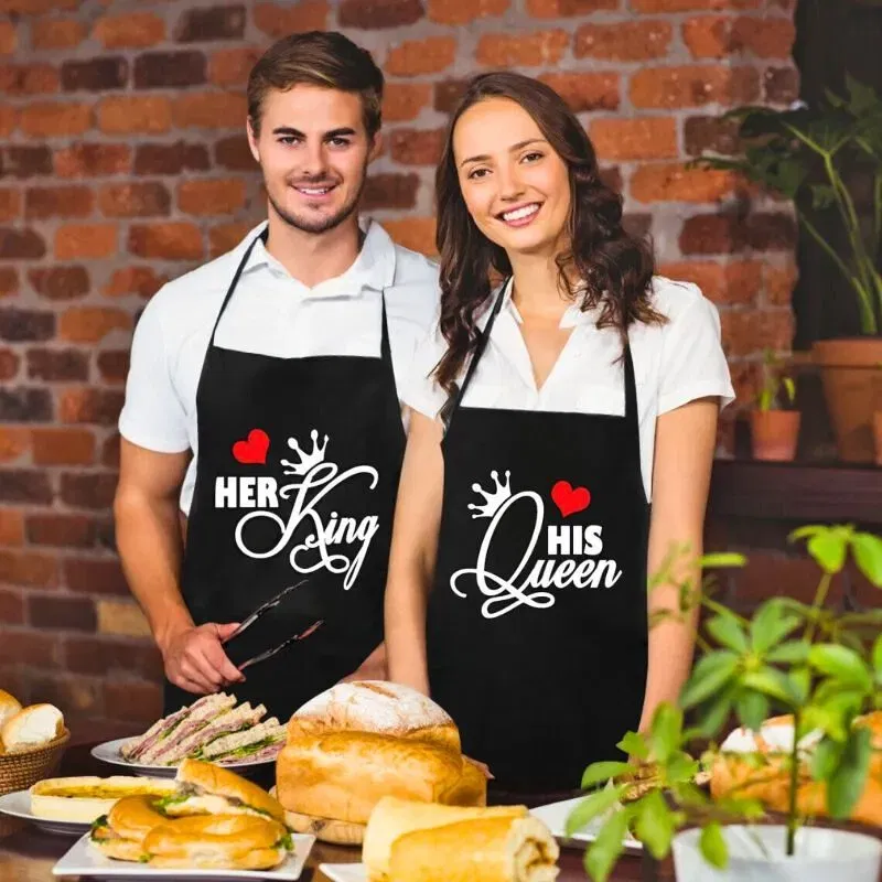 Cadouri pentru Iubit - Set sorturi de bucatarie King & Queen