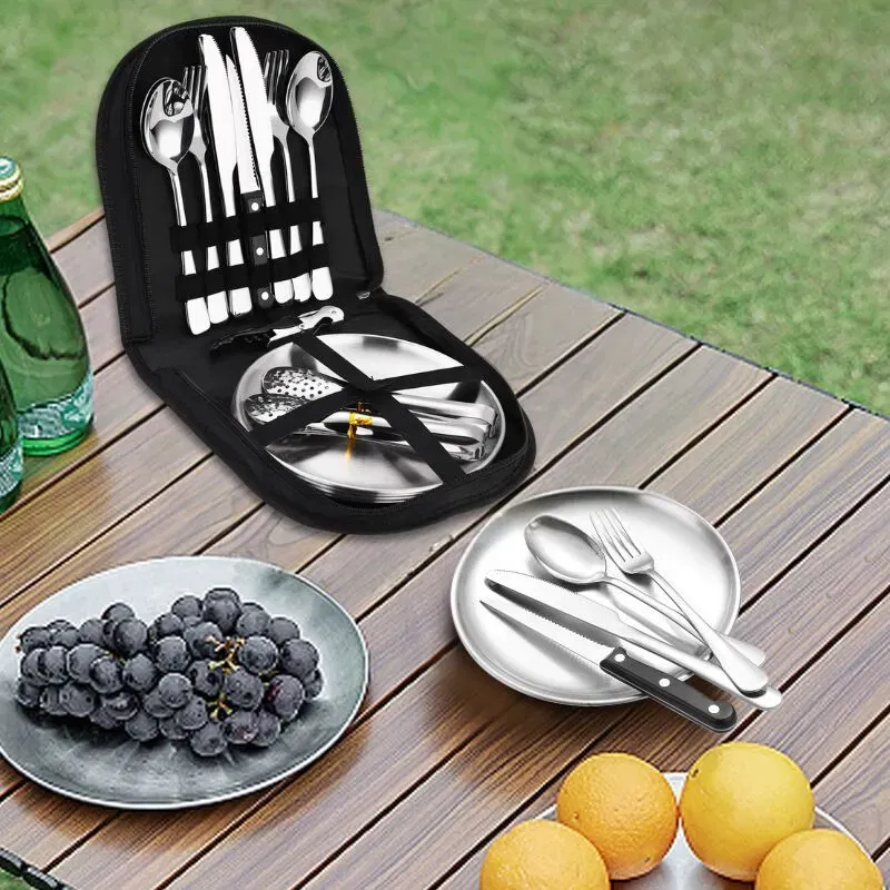 Set tacamuri si farfurii pentru picnic 20 piese [1]