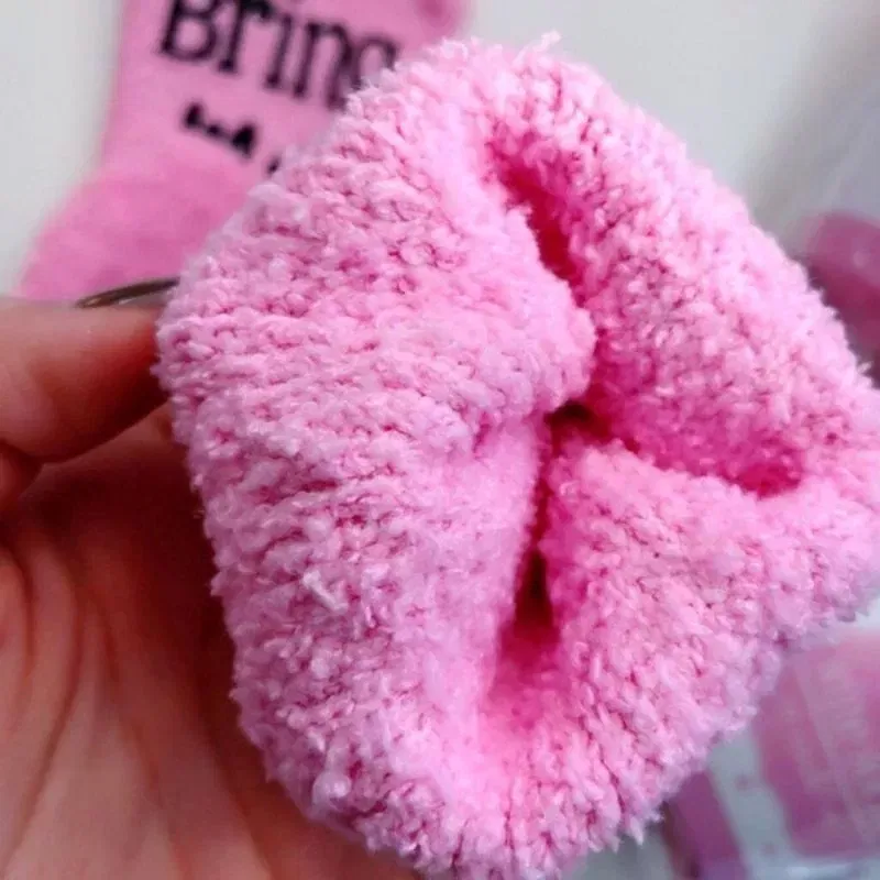 Sosete amuzante Bring Me Coffee Briose roz, Marime 35-40 [5]