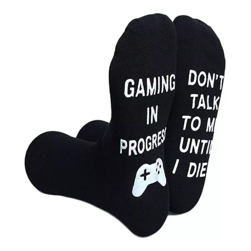 Sosete amuzante pentru gameri Don't talk to me until I die [5]