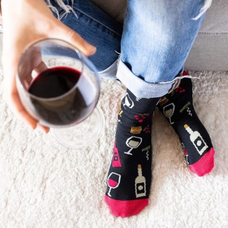 Sosete haioase colorate Bring me some wine [5]