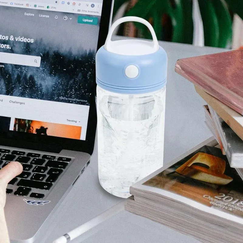 Sticla portabila cu amestecare automata [2]