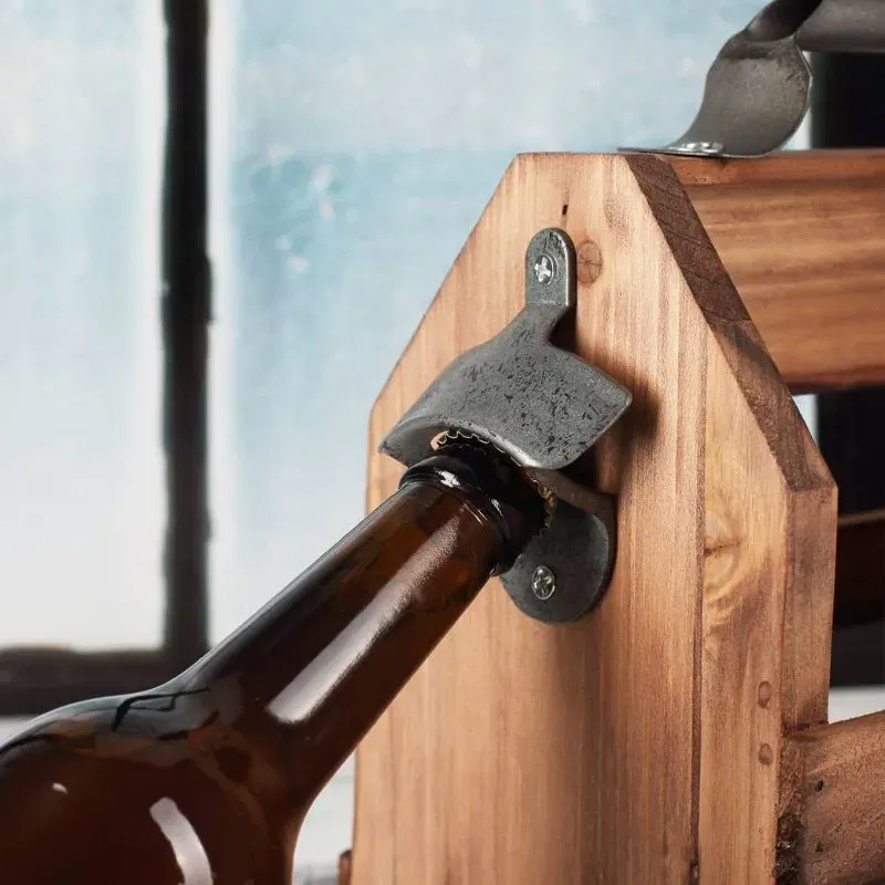 Suport sticle, din lemn, cu deschizator capace [2]