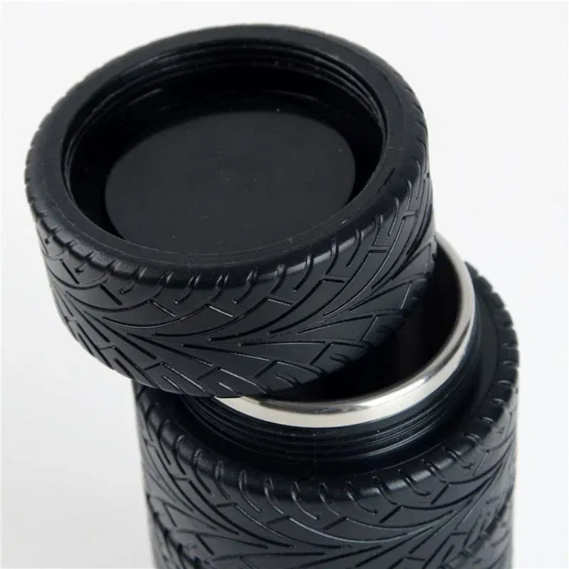 Termos amuzant cu anvelope [3]