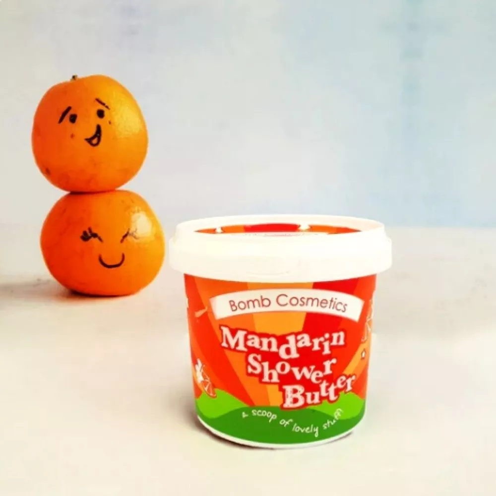 Bombe de Baie - Seturi Cadou - Unt de corp pentru dus cu Senzatii de Mandarine si Portocale Bomb Cosmetics 365 ml